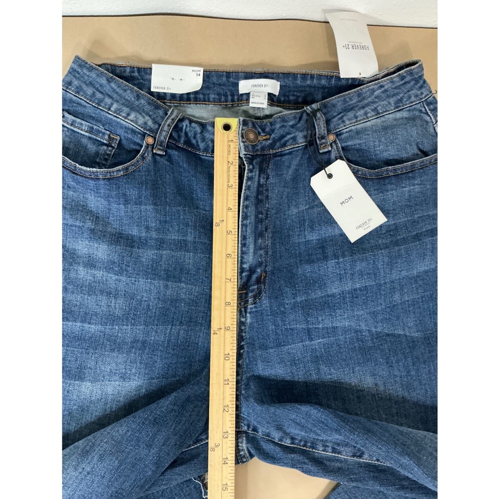Forever 21+ Mom Jeans 14 High Rise  Blue Denim Raw Hem Basic Minimalist Stretch‎ - Picture 4 of 11
